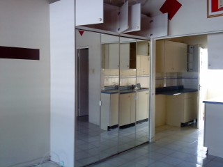 Kensington Crescent, Kingston / St. Andrew, Jamaica - Apartment for Lease/rental